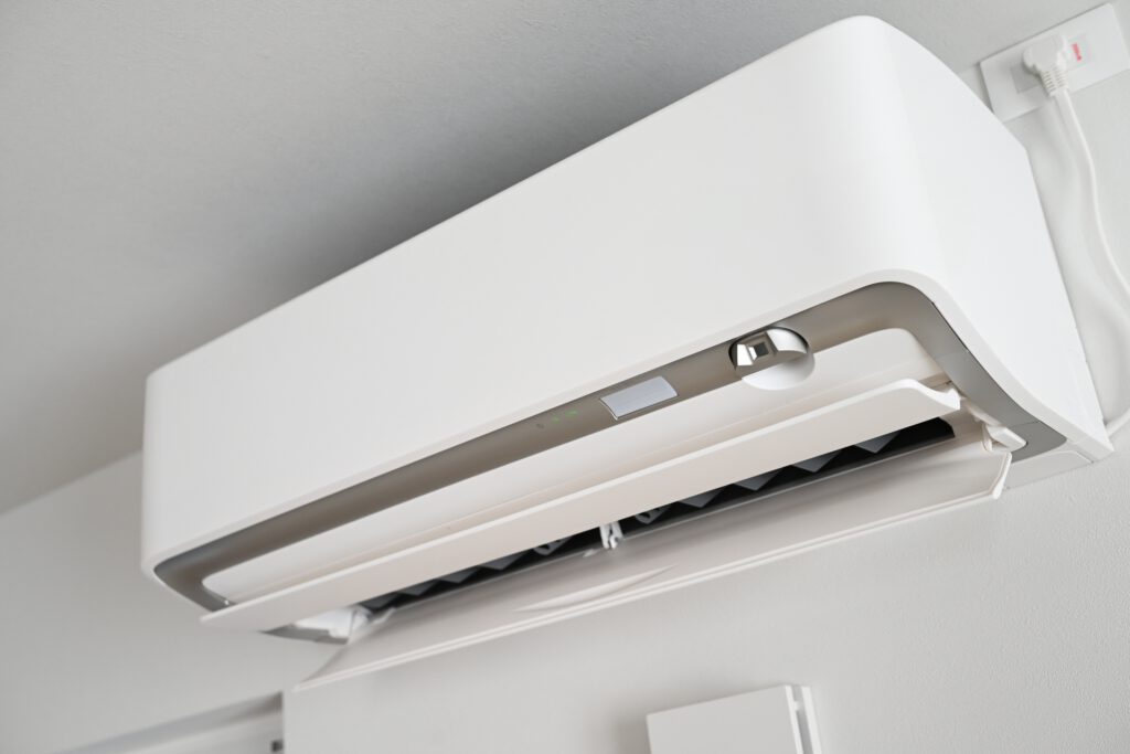 カメラ内蔵のエアコン