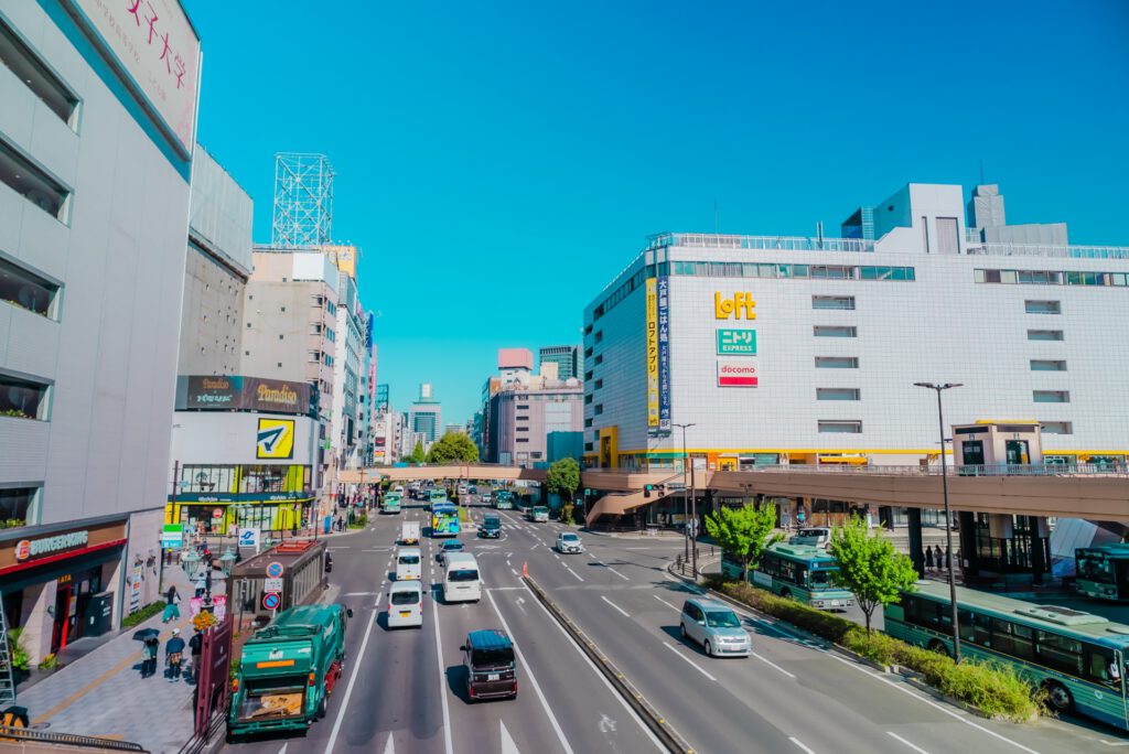 仙台駅前の街並み